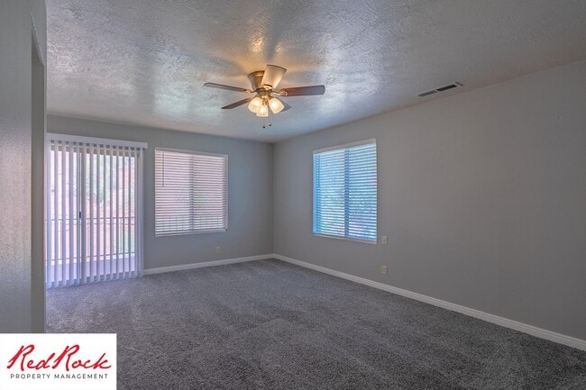 Building Photo - 3 Bedroom Home with Red Rock Views and Community Pool