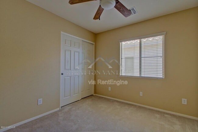 Building Photo - 4725 E Olney Ave