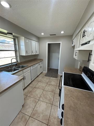 Building Photo - 1007 Almond Ct