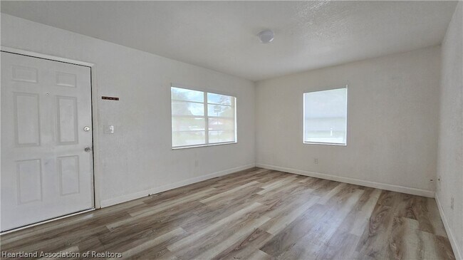 Building Photo - 4331 Hudson Blvd