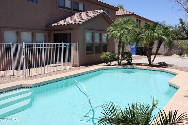 Building Photo - 3281 S Martingale Rd