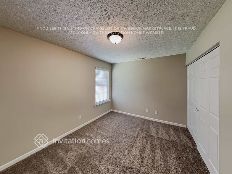 Building Photo - 500 Kensigton Park Dr