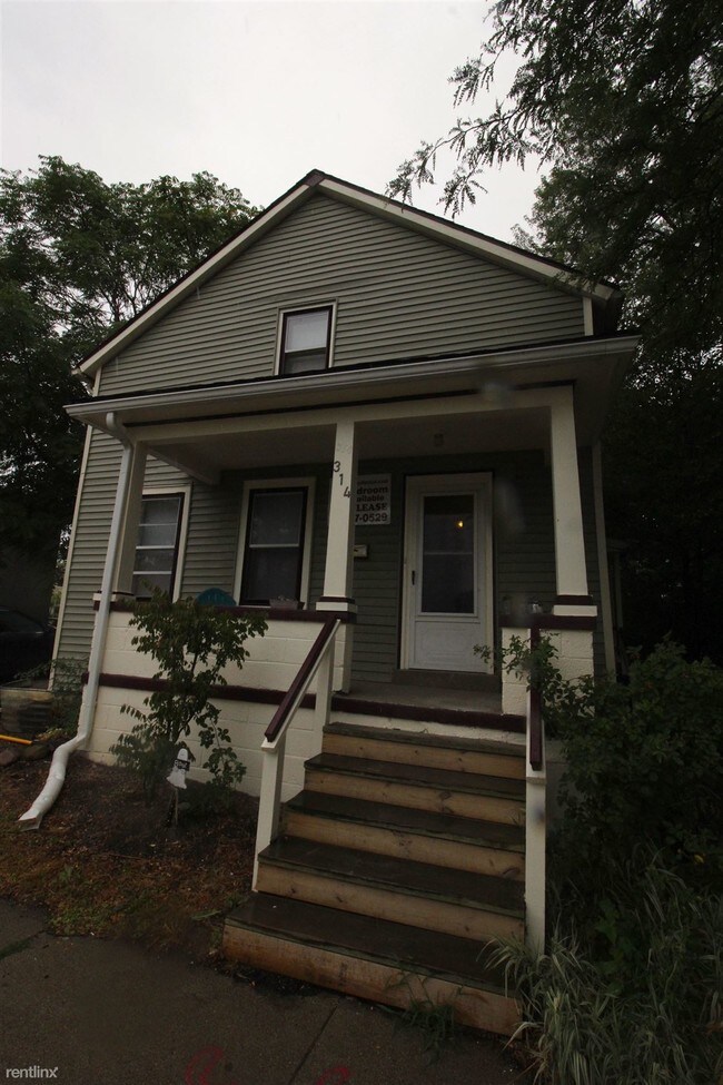 Building Photo - 5 br, 2 bath House - 314 E Summit St