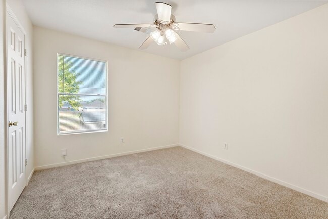 Building Photo - 16342 Blue Rock Springs Dr