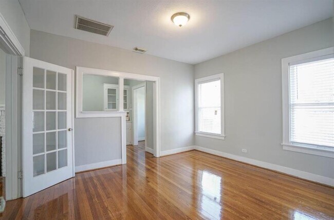 Building Photo - 1603 Oakdale St