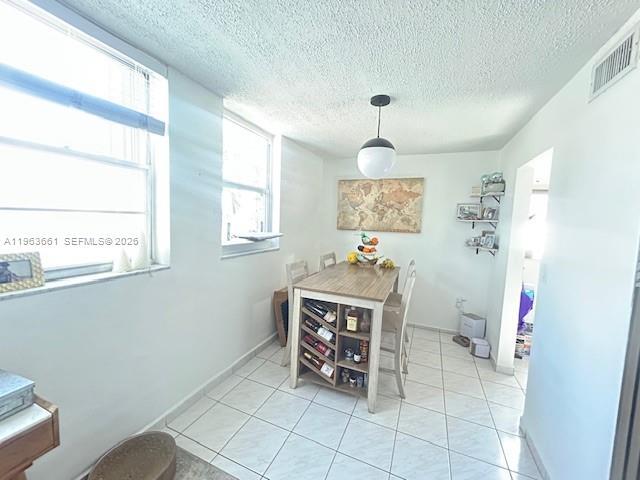 Building Photo - 7900 Tatum Waterway Dr