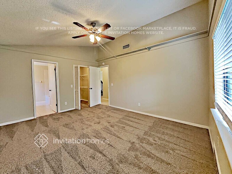 Building Photo - 4319 Barret Ave