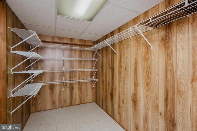 Building Photo - 1016 Winfield Dr