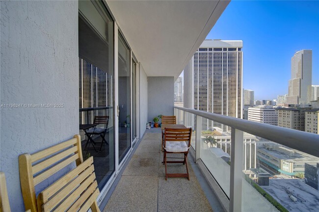 Building Photo - 50 Biscayne Blvd