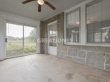 Building Photo - 205 N Zion St