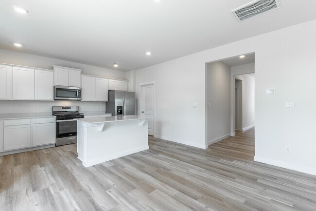 Building Photo - 8465 Mulberry Wy