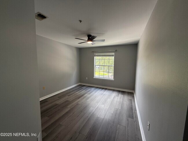 Building Photo - 3591 Kernan Blvd S