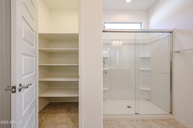 Building Photo - 17270 W Saddle Horn Trl