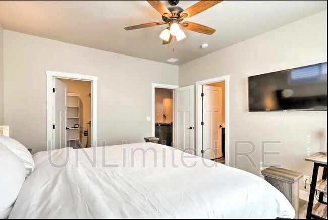 Building Photo - 2269 W Mission Timber Cir