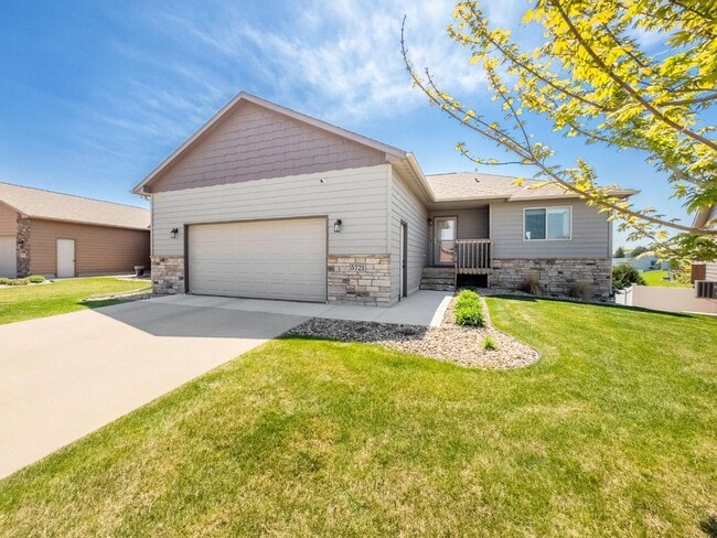 Building Photo - 5721 Bream Ct