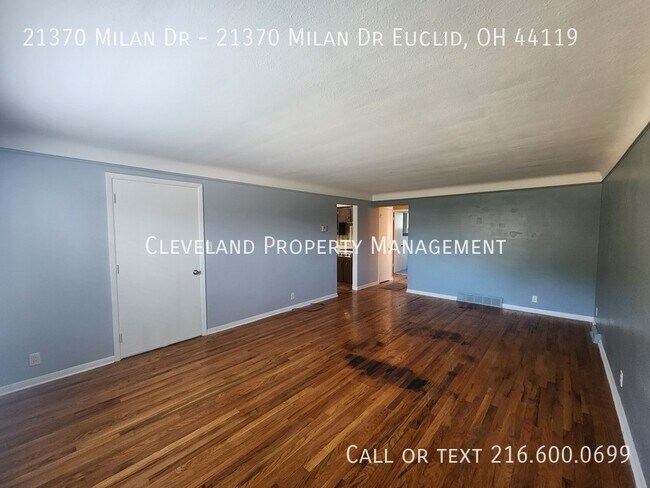 Building Photo - 21370 Milan Dr