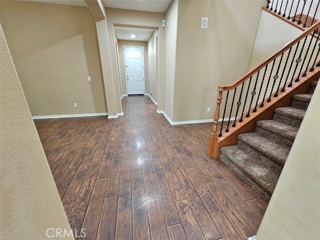 Building Photo - 45705 Cloudburst Ln