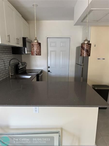 Building Photo - 2201 Greene St.