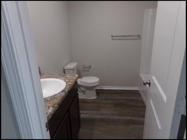 Building Photo - 4527 Olympic Dr