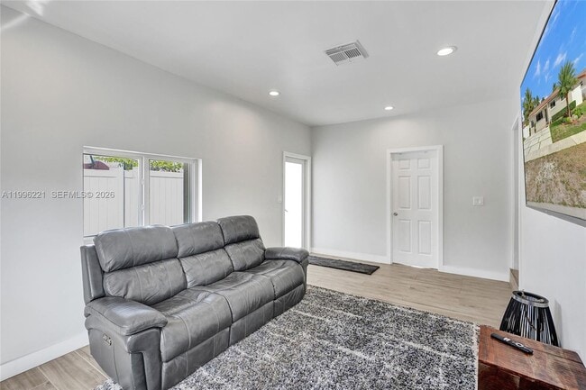 Building Photo - 19625 NW 6th Pl