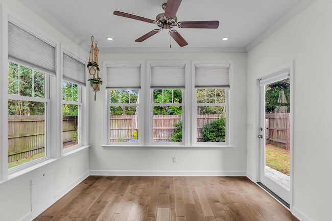 Primary Photo - 4 Bed 3 Bath on Tepal - NEW