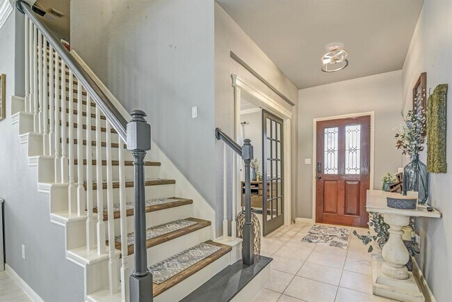 Building Photo - 2409 Daytona Ct