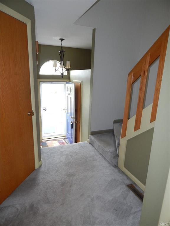 Building Photo - 111 Iron Oak Cir