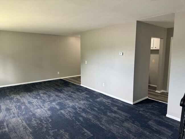 Building Photo - 3756 N Girard Ave