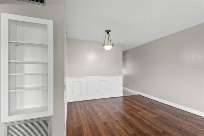 Building Photo - 2043 Denmark St