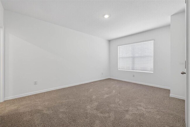 Building Photo - 31264 Paper Birch St