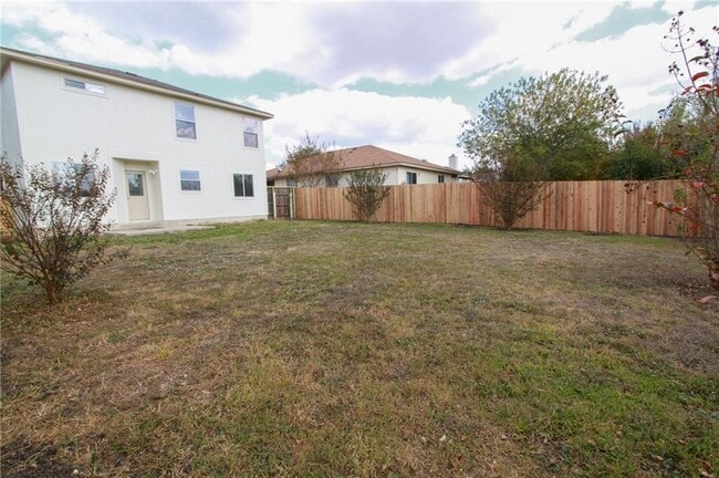 Building Photo - 14909 Chamberlain Ct