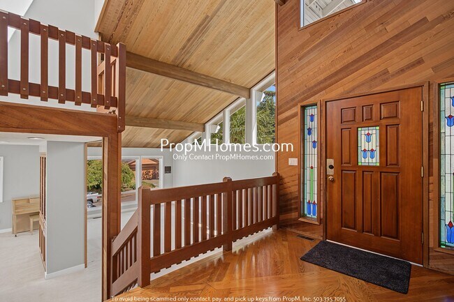 Building Photo - 8271 SW 184th Ave