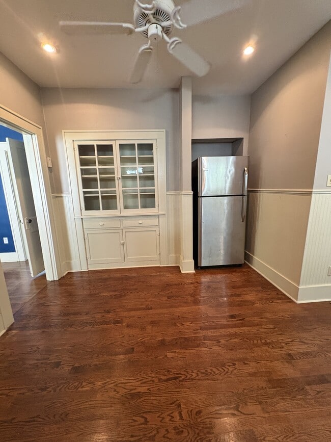 Building Photo - 100 Linwood Ct