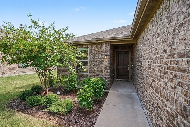 Building Photo - 1425 Waverley Dr