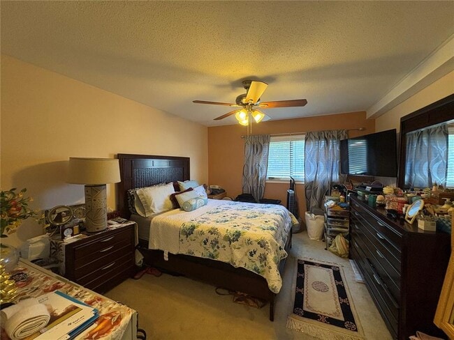 Building Photo - 1606 Flint Dr W