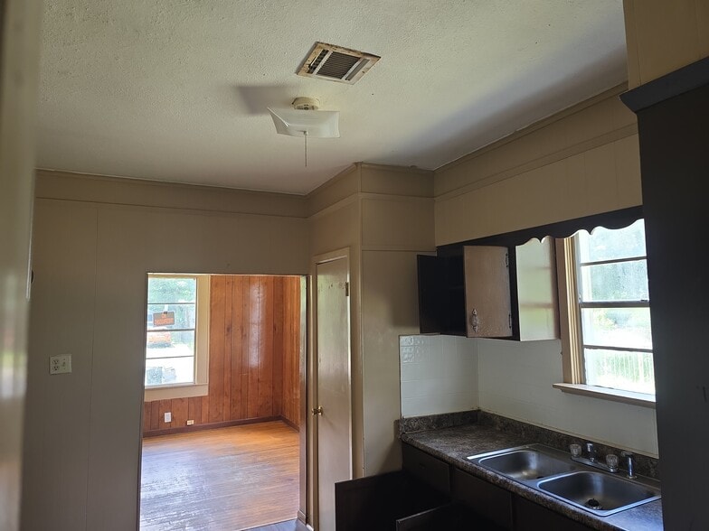 Building Photo - 3108 Wagner St