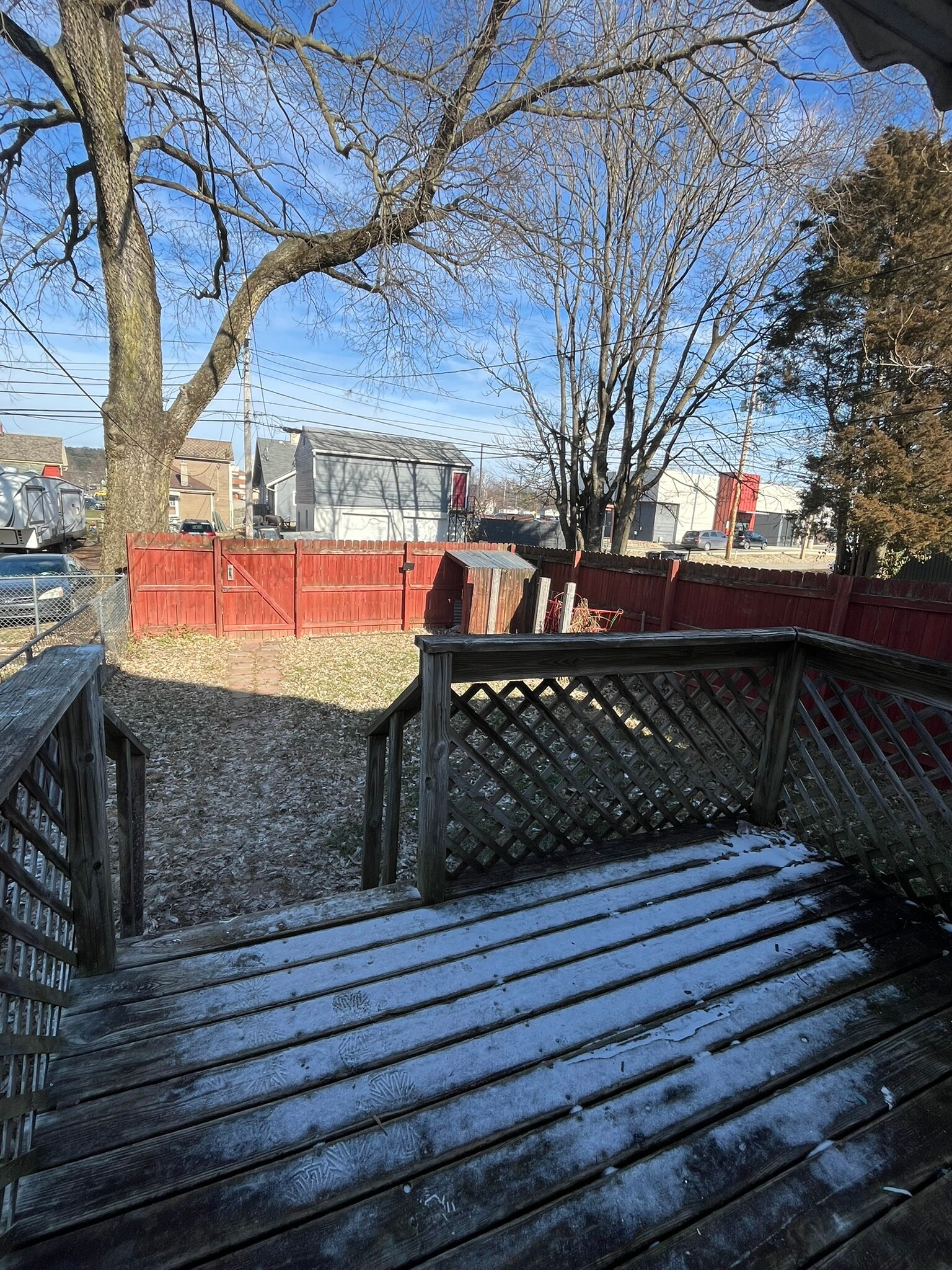 Building Photo - 1227 E Chestnut St