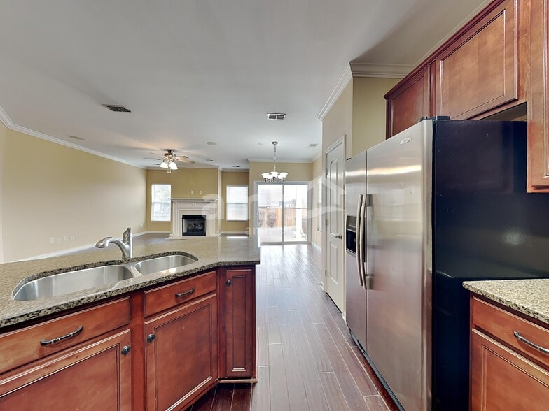 Building Photo - 300 Dunnwood Loop