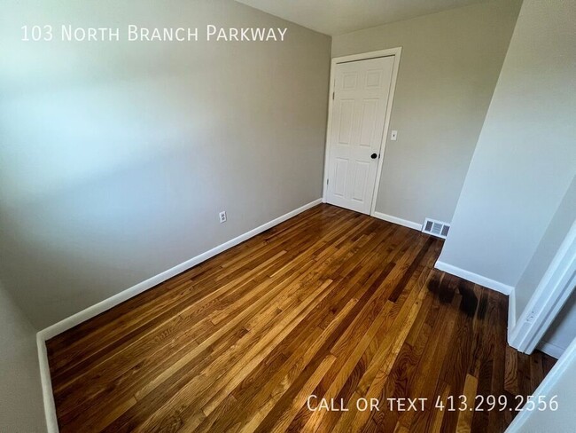 Building Photo - 103 N Branch Pkwy