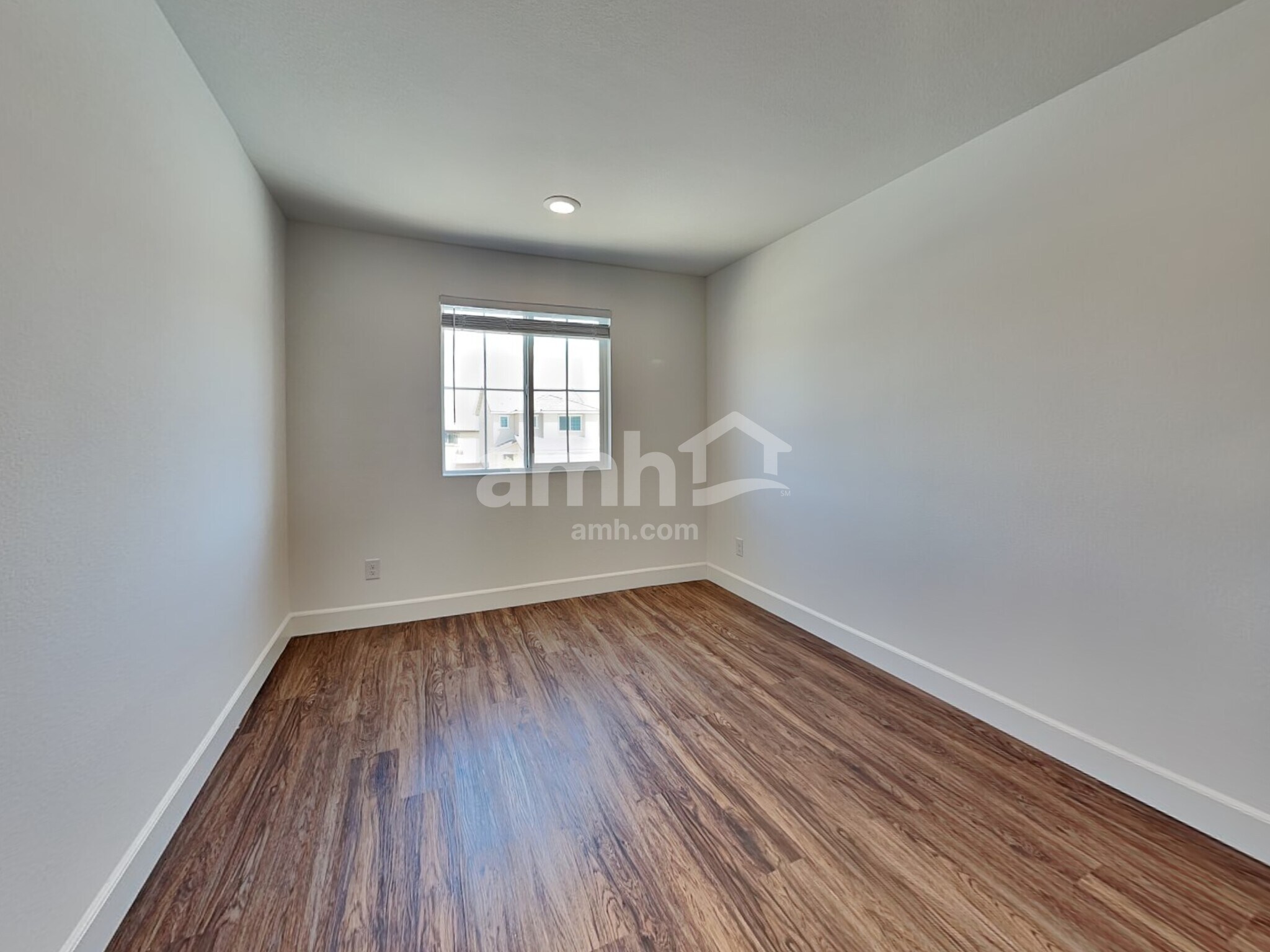 Building Photo - 9171 Ribbon Mdw Ct