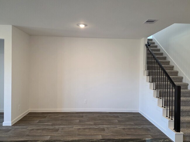 Building Photo - 1318 Isola Bella Dr