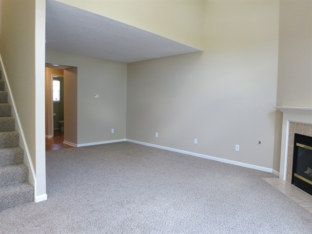 Building Photo - 5624 Wood Hollow Dr