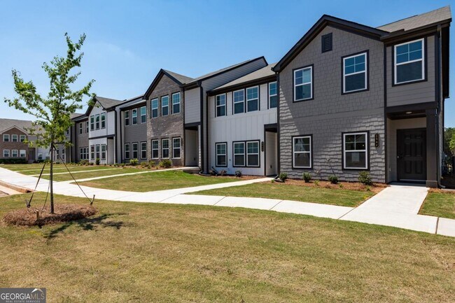 Building Photo - 5542 Highland St