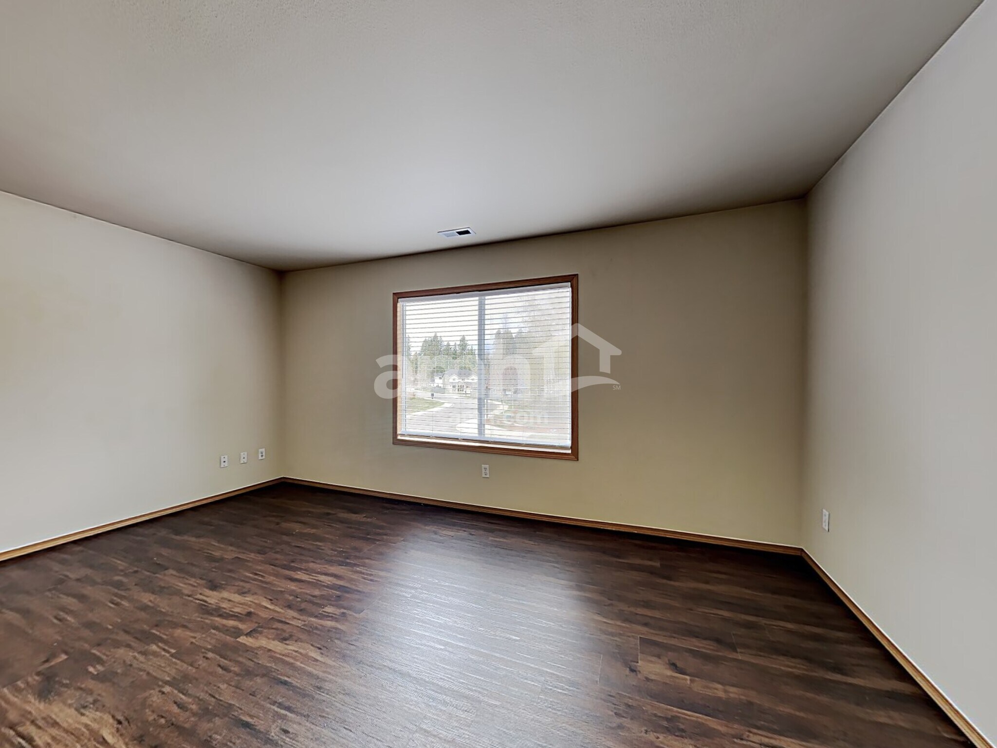 Building Photo - 13023 158th Street Ct E