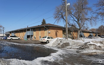 Building Photo - Community Court Apartments