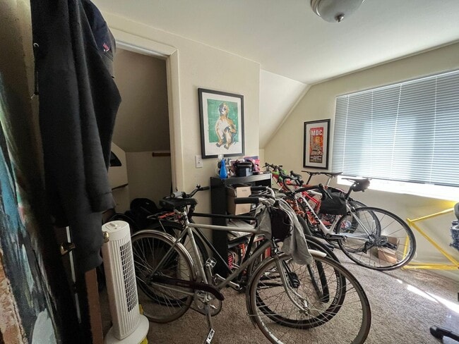 Building Photo - Adorable Duplex Near Downtown Loveland