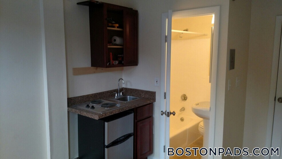 Building Photo - 53 S Huntington Ave