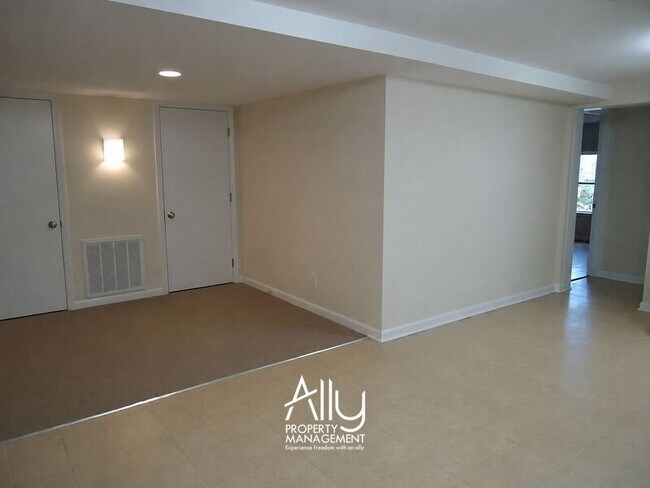 Building Photo - Raymond Avenue -- 210 -- Unit B - 1