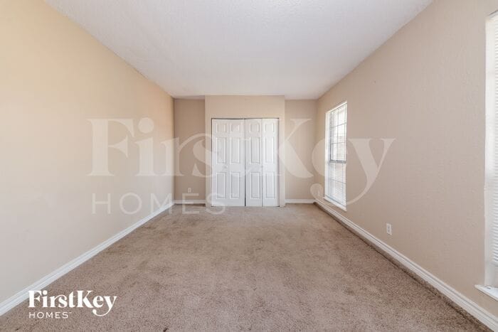 Building Photo - 4614 Horizon Dr