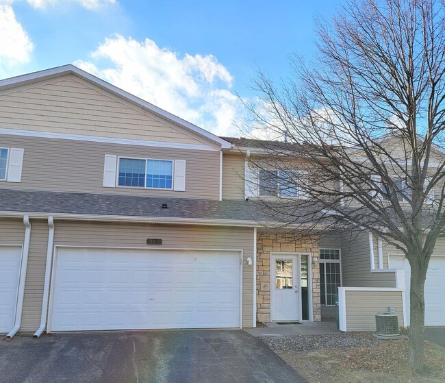 Primary Photo - 2 Level Townhouse